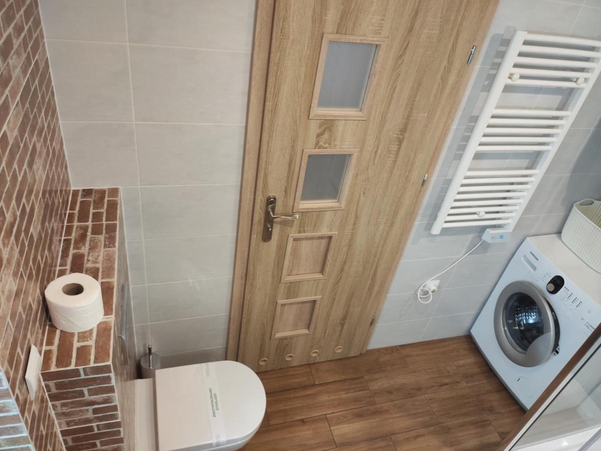 Centrum Apartament Old Town Свидница Экстерьер фото