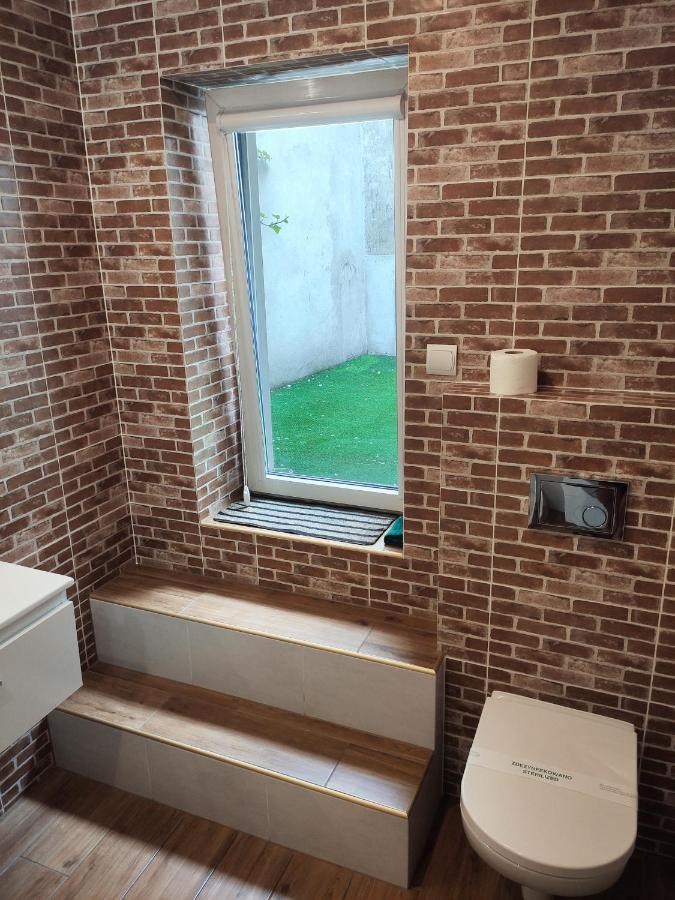 Centrum Apartament Old Town Свидница Экстерьер фото