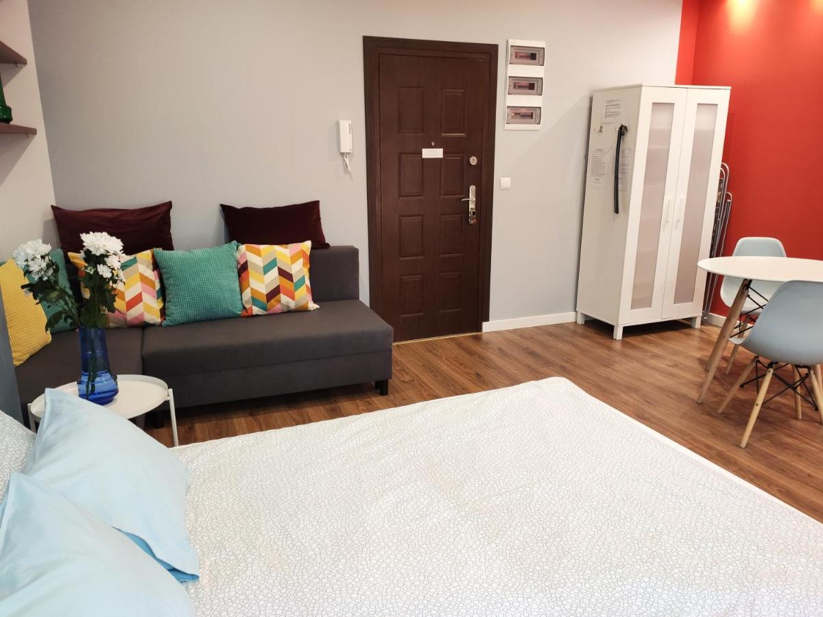 Centrum Apartament Old Town Свидница Экстерьер фото